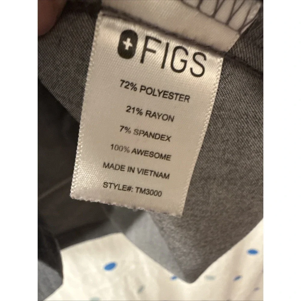 FIGS Mens Chisec Three-Pocket Scrub Top ~ Style TM3000 ~ Graphite Gray ~ Size XL